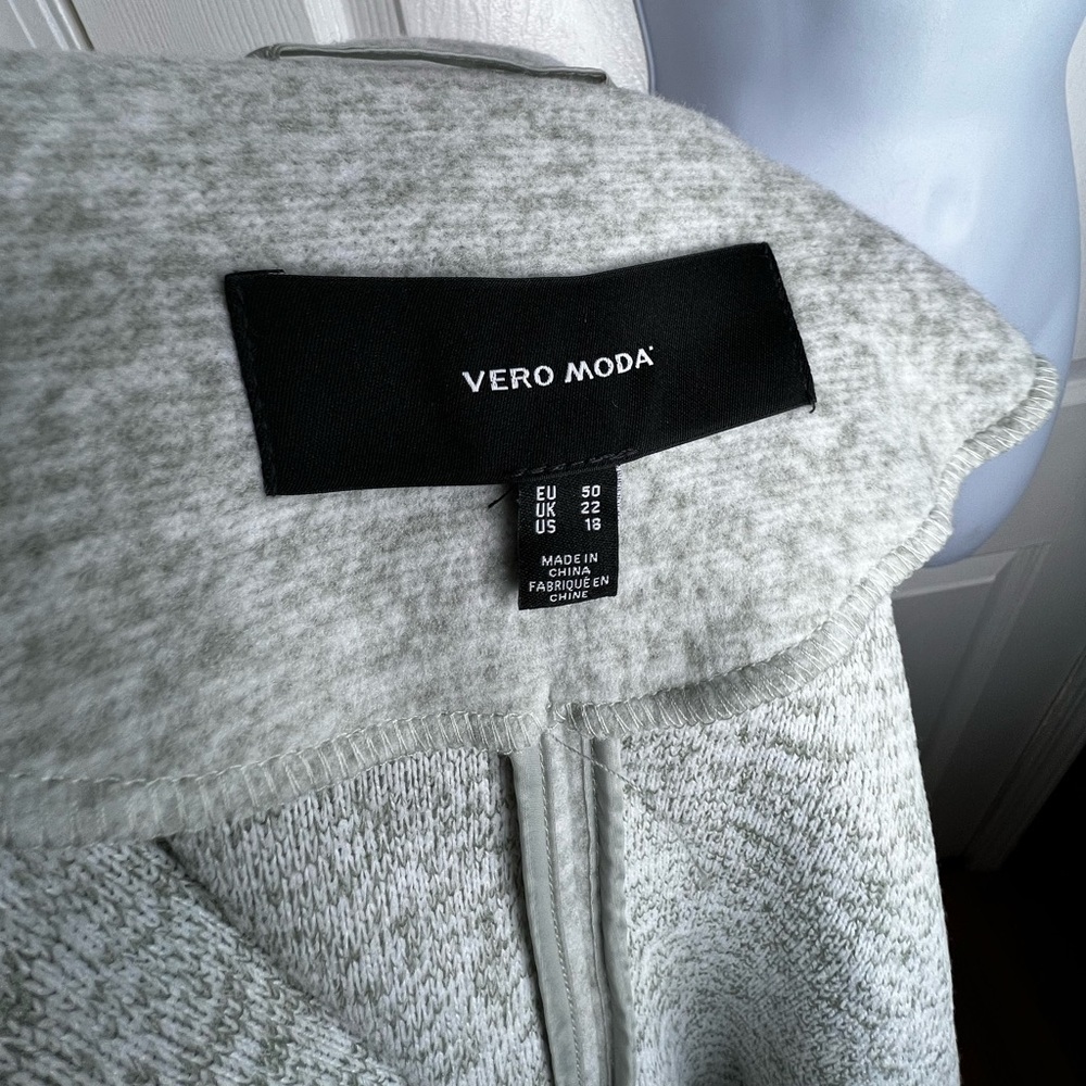 Vero Moda Women’s US 18 Katrine Brushed Fleece Long Coat Jacket Gray UK 22 XL - Picture 8 of 16
